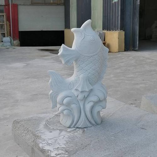 【石雕吐水鱼价格 吐水鱼 喷泉石鱼英翰雕塑雕塑产品】价格_厂家-供应